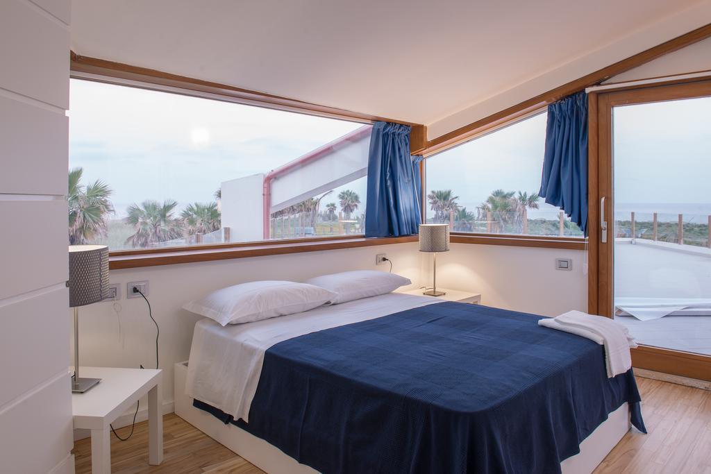 Lalena'S Garden Hotell Portopalo Di Capo Passero Exteriör bild