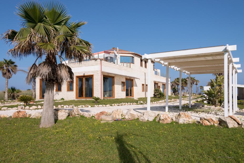 Lalena'S Garden Hotell Portopalo Di Capo Passero Exteriör bild